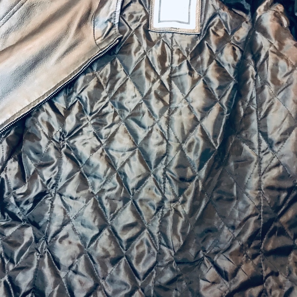Excelled Collection 100% Leather Jacket - Picture 10 of 13